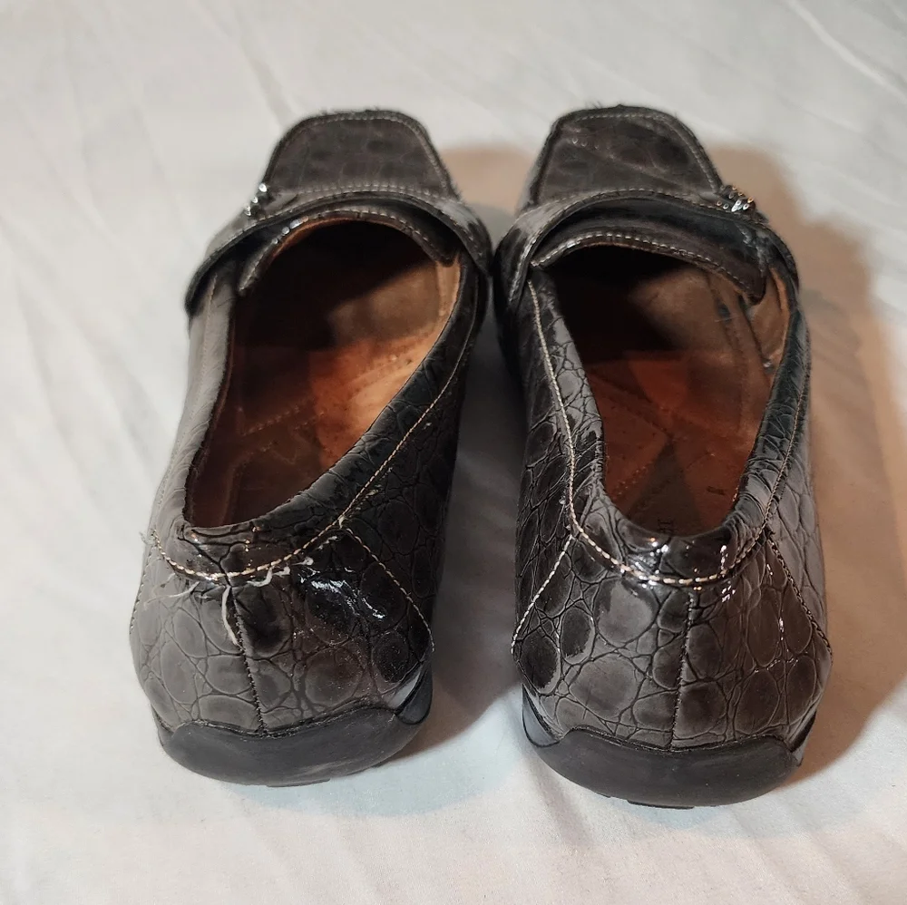 Naturalizer Cedar Patent Croc Slip-on Loafer Gray Leather 10W Minor Wear